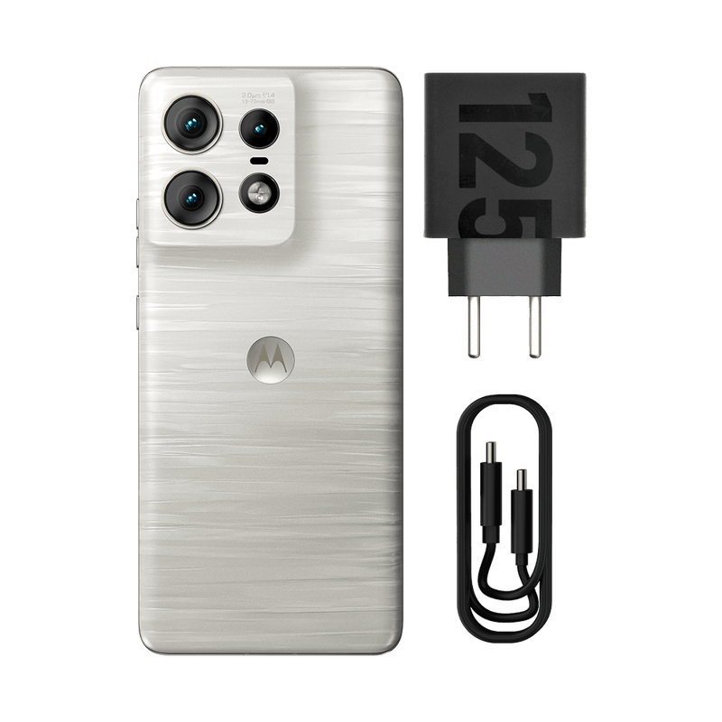 Smartphone-preto-com-carregador-turbopower-da-motorola-pearl