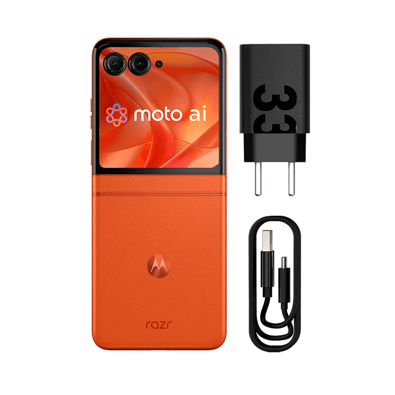Smartphone-flip-cinza-com-carregador-turbopower-da-motorola-laranja