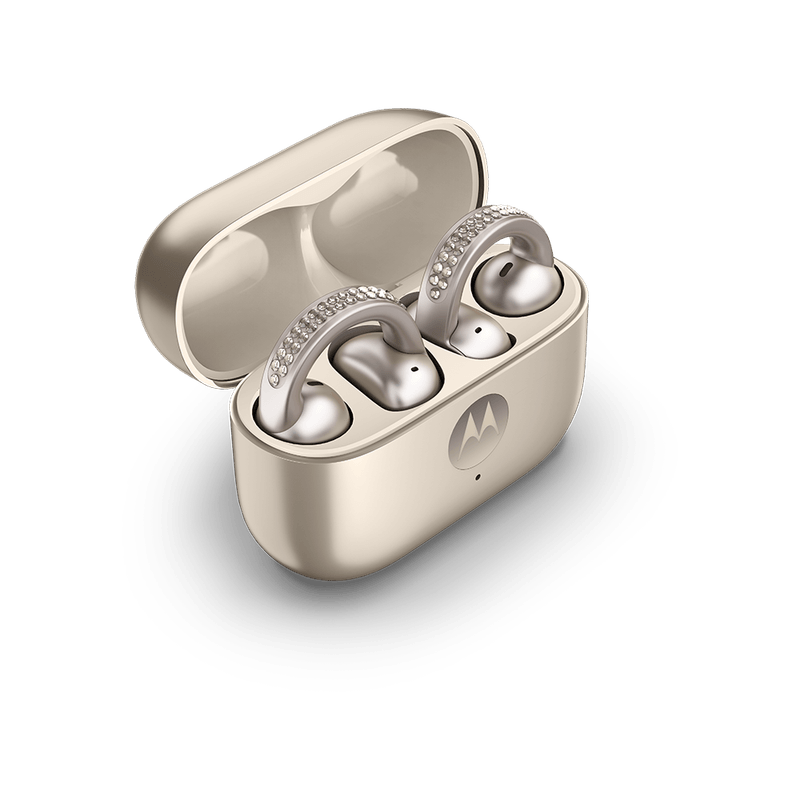 2025_Moto-buds-loop_Pack_Case-3-4-View_Open_French-Oak.png