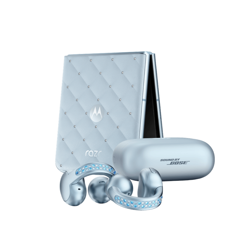moto-brilliance-collection-bundle-pdp-case-bundle-ecom-render-1-